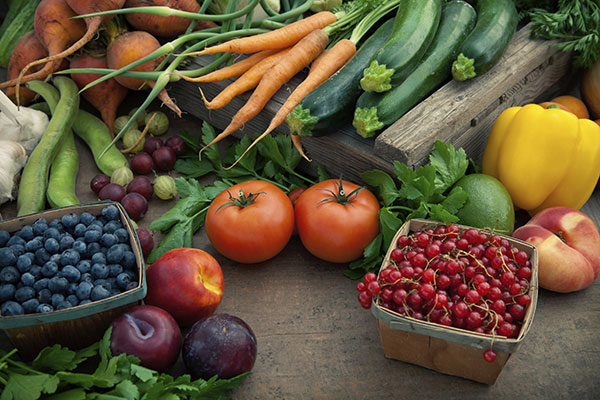 Shocking: You’ve been eating poisoned apples and other produce