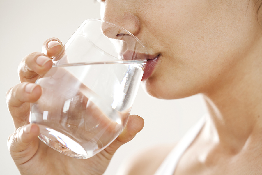 Can Drinking Water Help You Lose Weight?