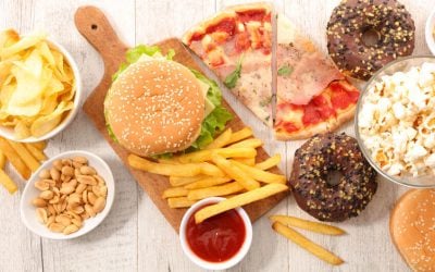 What Makes Junk Food So Addictive? (Plus Types Of Foods That Can Be Very Addictive)